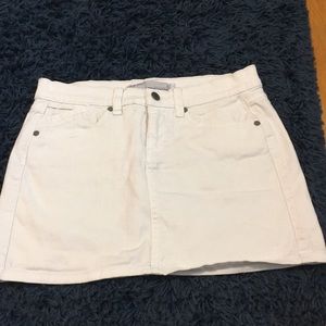 Old Navy stretch-denim white mini skirt